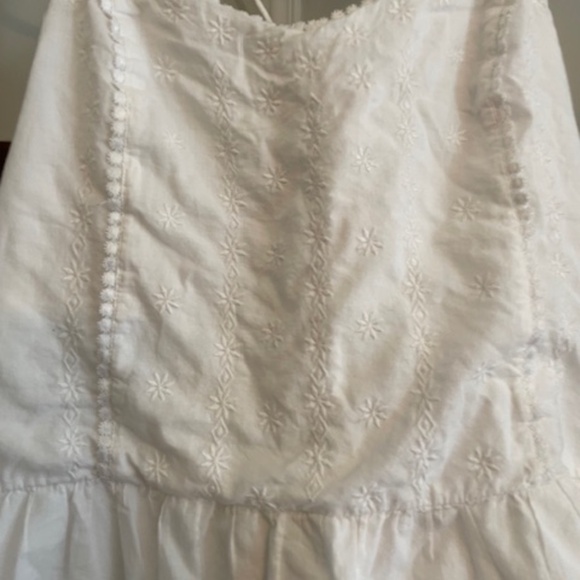 Gap White Embroidered Cami Dress, Size Medium Petite - Picture 2 of 7